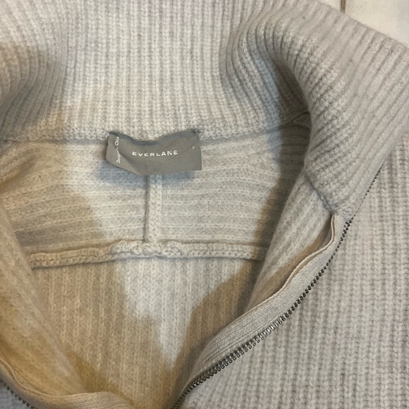 Everlane Beige Ribbed Sweater - Picture 2 of 3